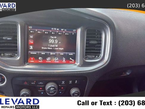 Used 2014 Dodge Charger SXT AWD/4WD image 15