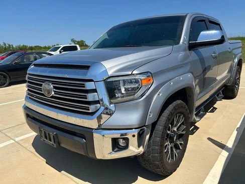 Used 2020 Toyota Tundra Limited w/ Limited Premium Package AWD/4WD image 14