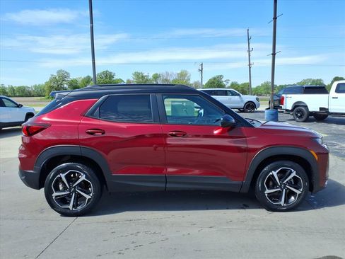 Used 2022 Chevrolet TrailBlazer RS FWD image 3