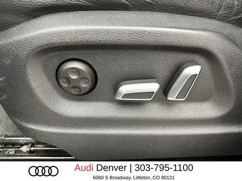 Used 2017 Audi Q5 2.0T Premium Plus w/ Technology Package AWD/4WD image 12