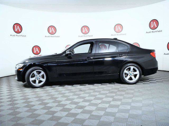 Used 2013 BMW 328i xDrive Sedan AWD/4WD image 6