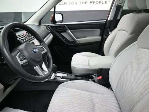 Used 2017 Subaru Forester 2.5i Premium w/ All-Weather Package AWD/4WD image 16