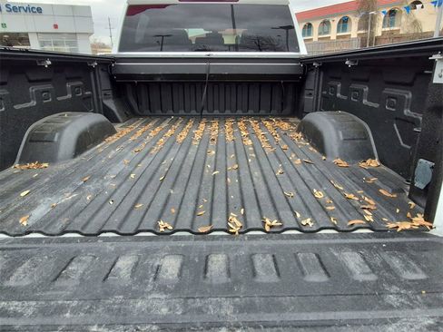 Used 2020 Chevrolet Silverado 2500 Custom w/ Custom Value Package image 22