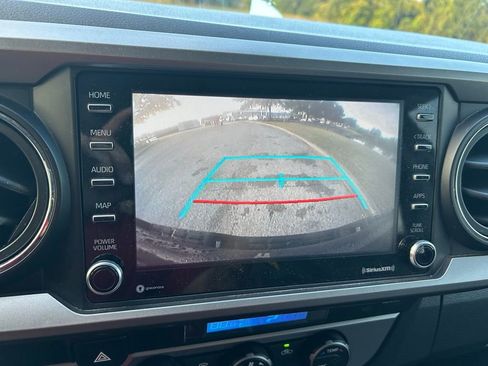 Used 2022 Toyota Tacoma SR5 image 25