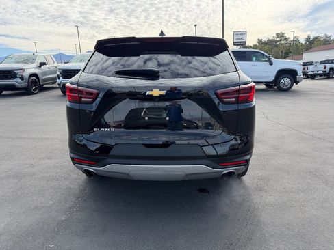 Used 2023 Chevrolet Blazer LT FWD image 4
