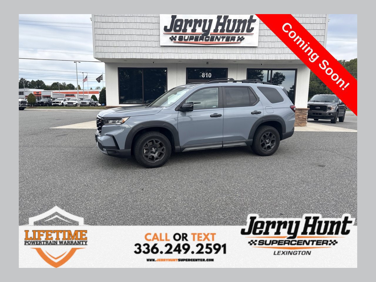 Used 2023 Honda Pilot TrailSport image 1