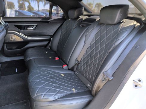 Used 2021 Mercedes-Benz S 580 4MATIC Sedan image 31