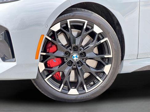 Certified 2025 BMW M235i xDrive w/ Premium Package AWD/4WD image 25