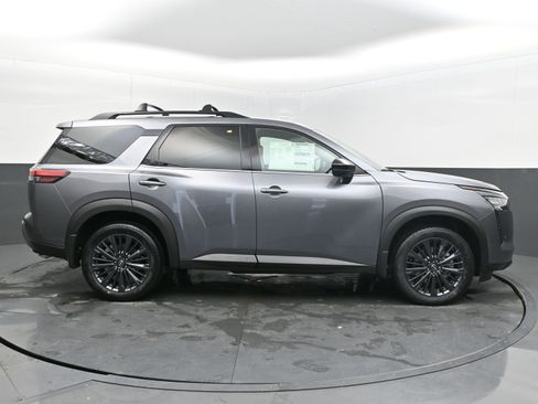 New 2026 Nissan Pathfinder SL w/ SL Premium Package FWD image 8