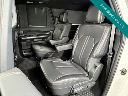 Used 2024 Ford Expedition Max Platinum AWD/4WD image 20