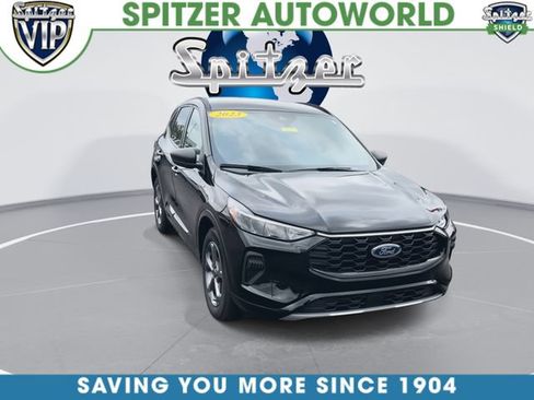 Used 2023 Ford Escape ST-Line w/ Tech Pack #1 AWD/4WD image 3