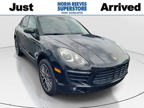 Used 2017 Porsche Macan AWD/4WD image 1