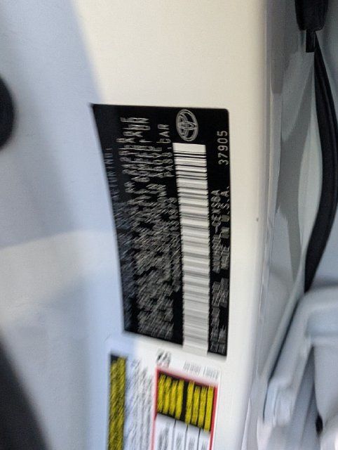 Used 2025 Toyota Camry SE FWD image 36