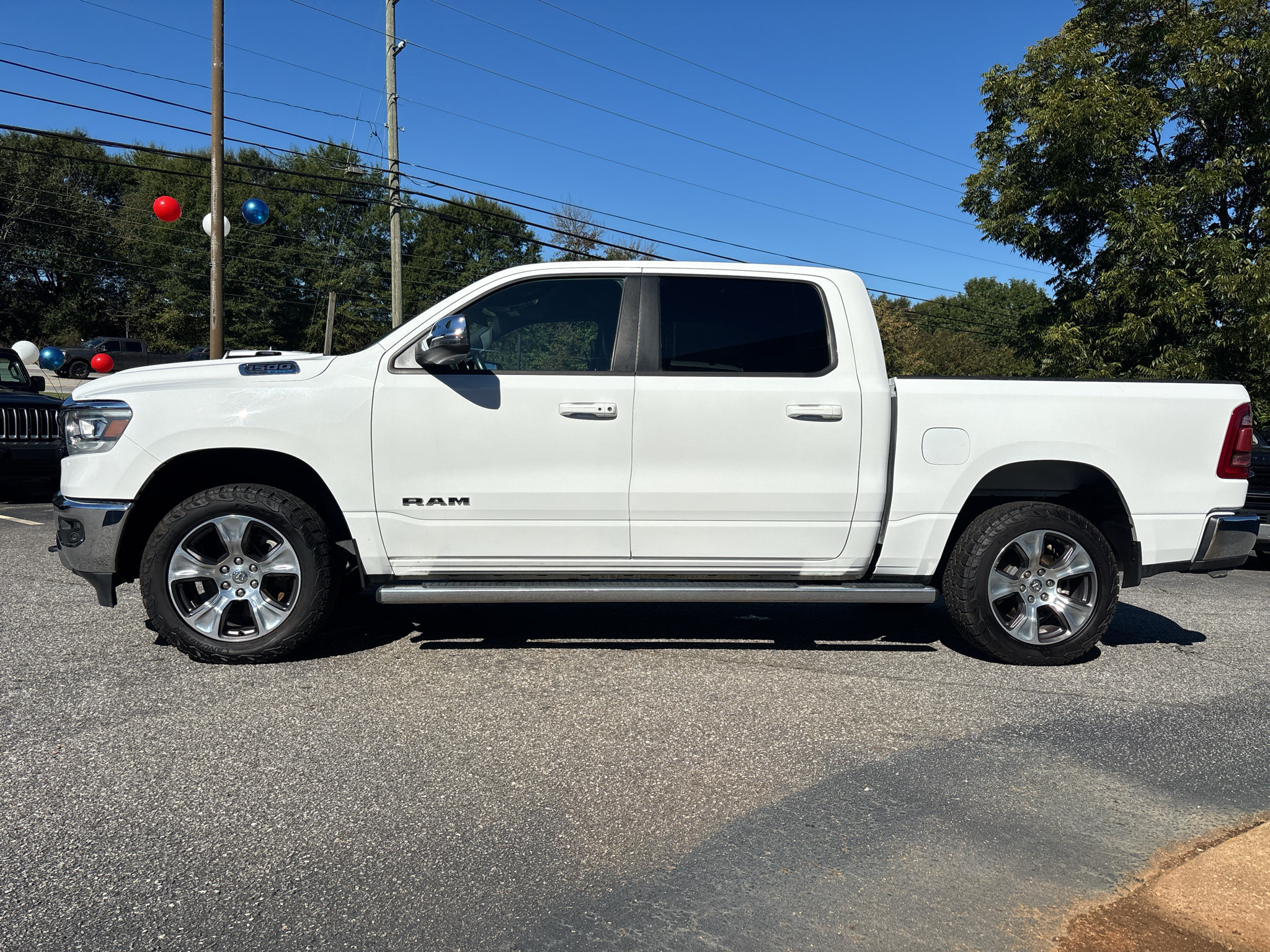 Used 2023 RAM 1500 Laramie AWD/4WD image 5
