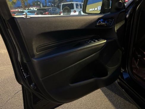 Used 2024 Dodge Durango GT image 5