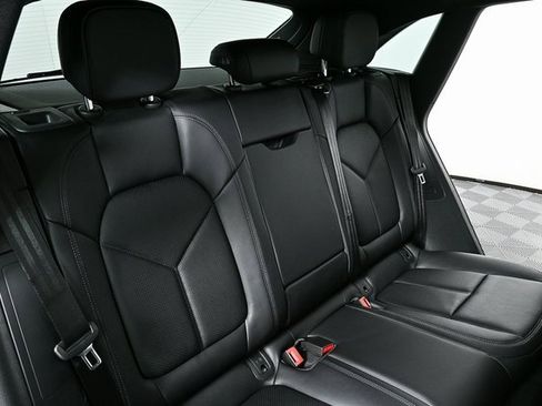 New 2025 Porsche Macan image 23