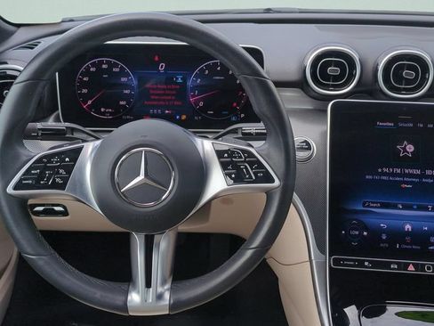 Used 2025 Mercedes-Benz C 300 Sedan image 14