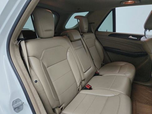 Used 2014 Mercedes-Benz ML 350 4MATIC image 39