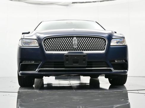 Used 2017 Lincoln Continental Select w/ Climate Package image 46