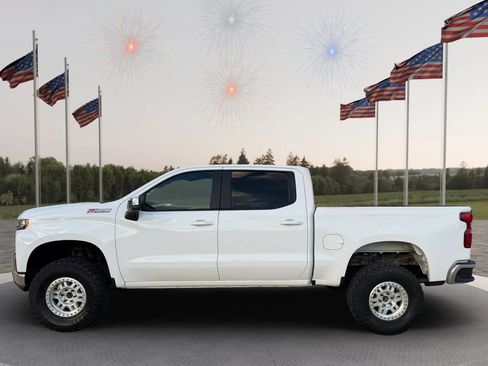 Used 2020 Chevrolet Silverado 1500 LT w/ All-Star Edition AWD/4WD image 11