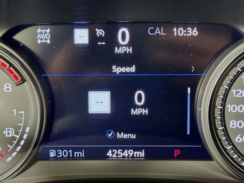 Used 2021 Cadillac XT5 Premium Luxury image 16