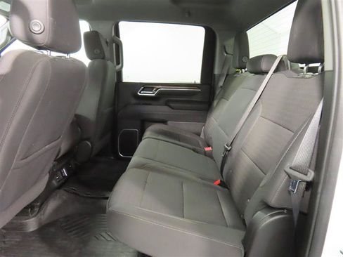 Used 2025 Chevrolet Silverado 2500 LT AWD/4WD image 30