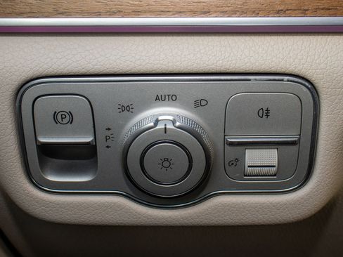 Used 2021 Mercedes-Benz GLE 350 image 27