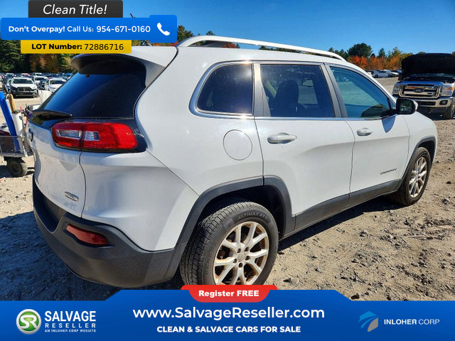 Used 2014 Jeep Cherokee Latitude w/ Comfort/Convenience Group FWD image 4