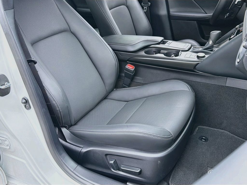 Used 2024 Lexus IS 300 w/ Comfort Package RWD image 30