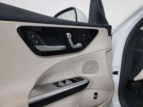 Certified 2023 Mercedes-Benz C 300 4MATIC Sedan image 21