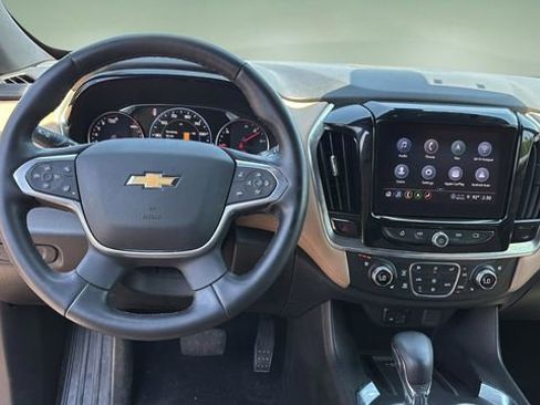 Used 2023 Chevrolet Traverse Premier w/ LPO, Cargo Package AWD/4WD image 10