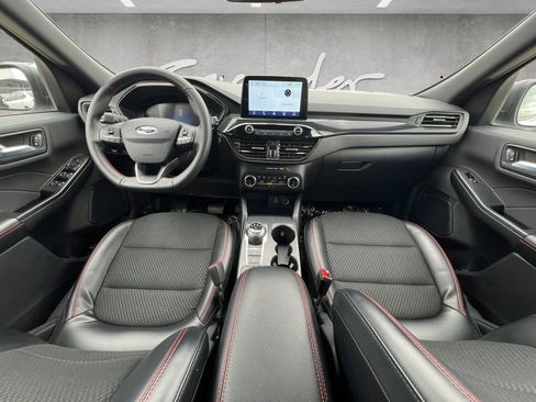 Used 2025 Ford Escape ST-Line FWD image 20
