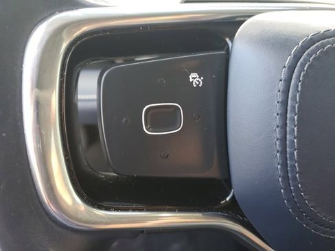 Certified 2024 Lincoln Nautilus Reserve w/ Equipment Group 202A image 24