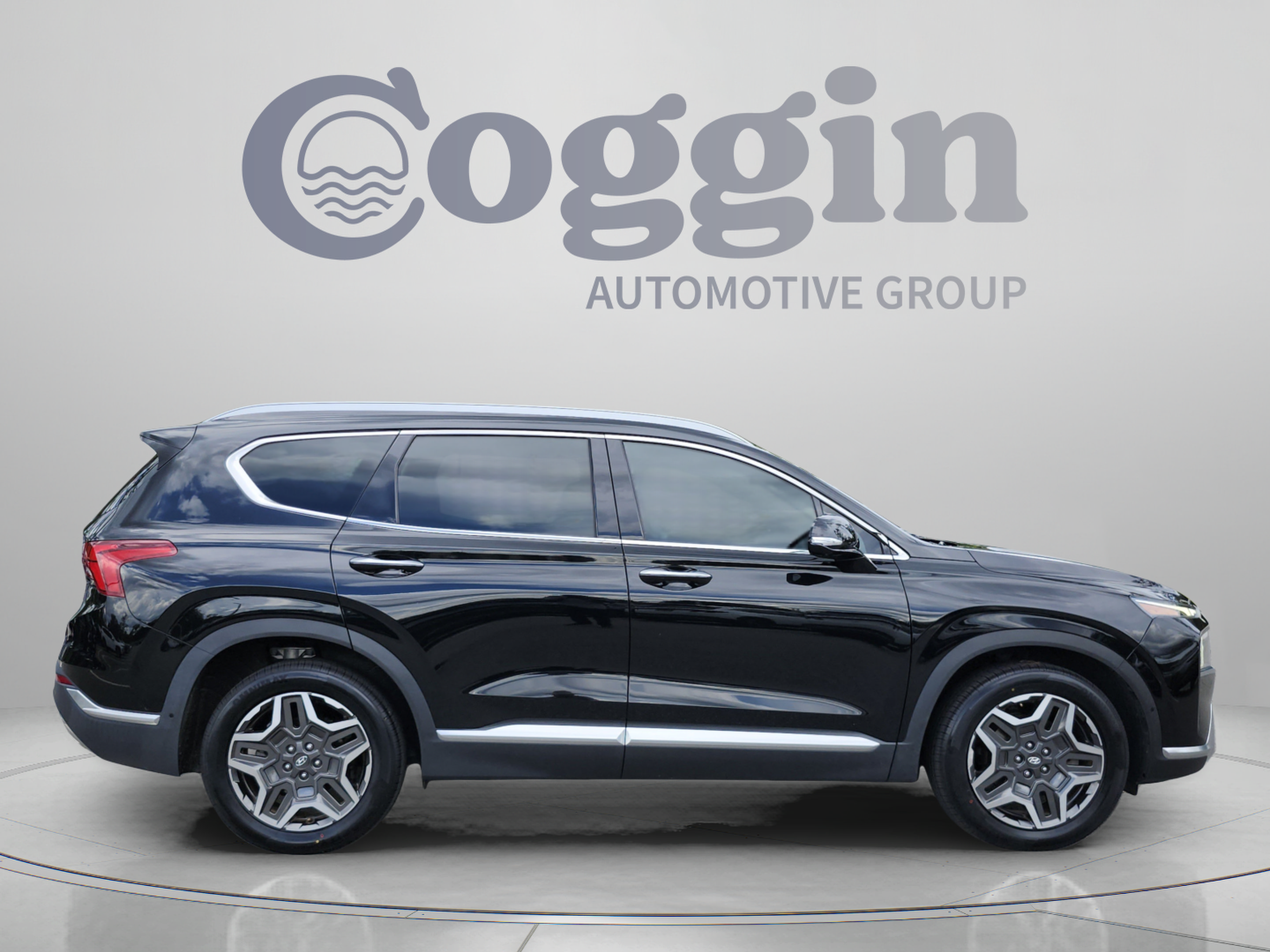 Certified 2021 Hyundai Santa Fe Limited FWD image 7