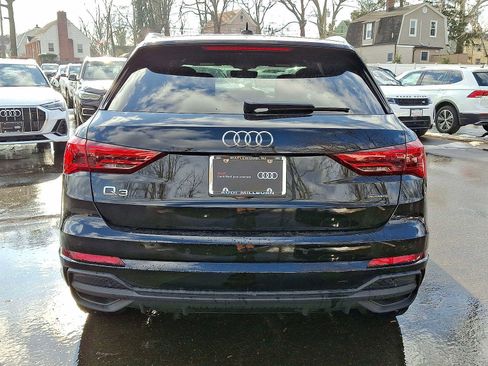 Certified 2025 Audi Q3 2.0T Premium w/ Convenience Package image 23