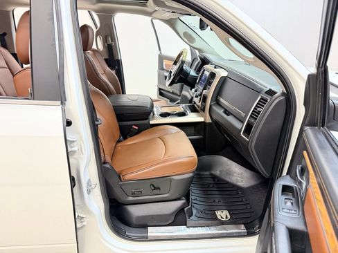 Used 2018 RAM 1500 Laramie Longhorn w/ Convenience Group image 31