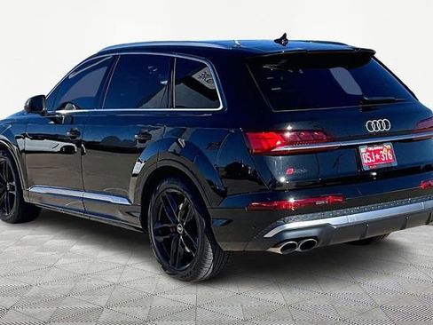 Used 2025 Audi SQ7 Prestige image 11