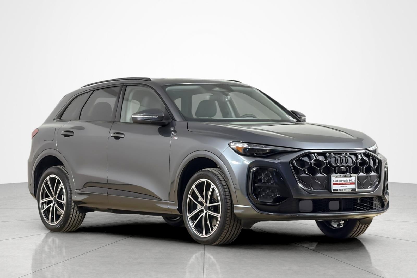 New 2026 Audi Q5 Premium Plus AWD/4WD image 2