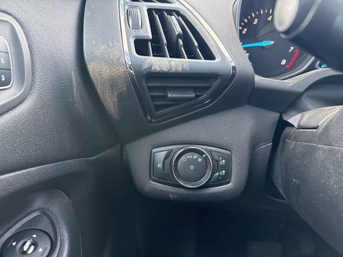 Used 2014 Ford Escape Titanium image 25