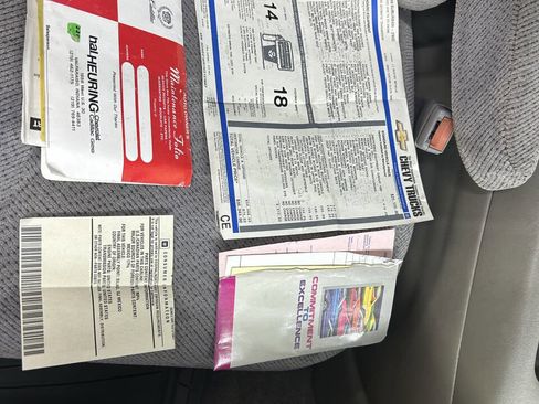 Used 1999 Chevrolet Suburban C1500 LS 4dr SUV w/ Preferred Equipment Group 2 image 12