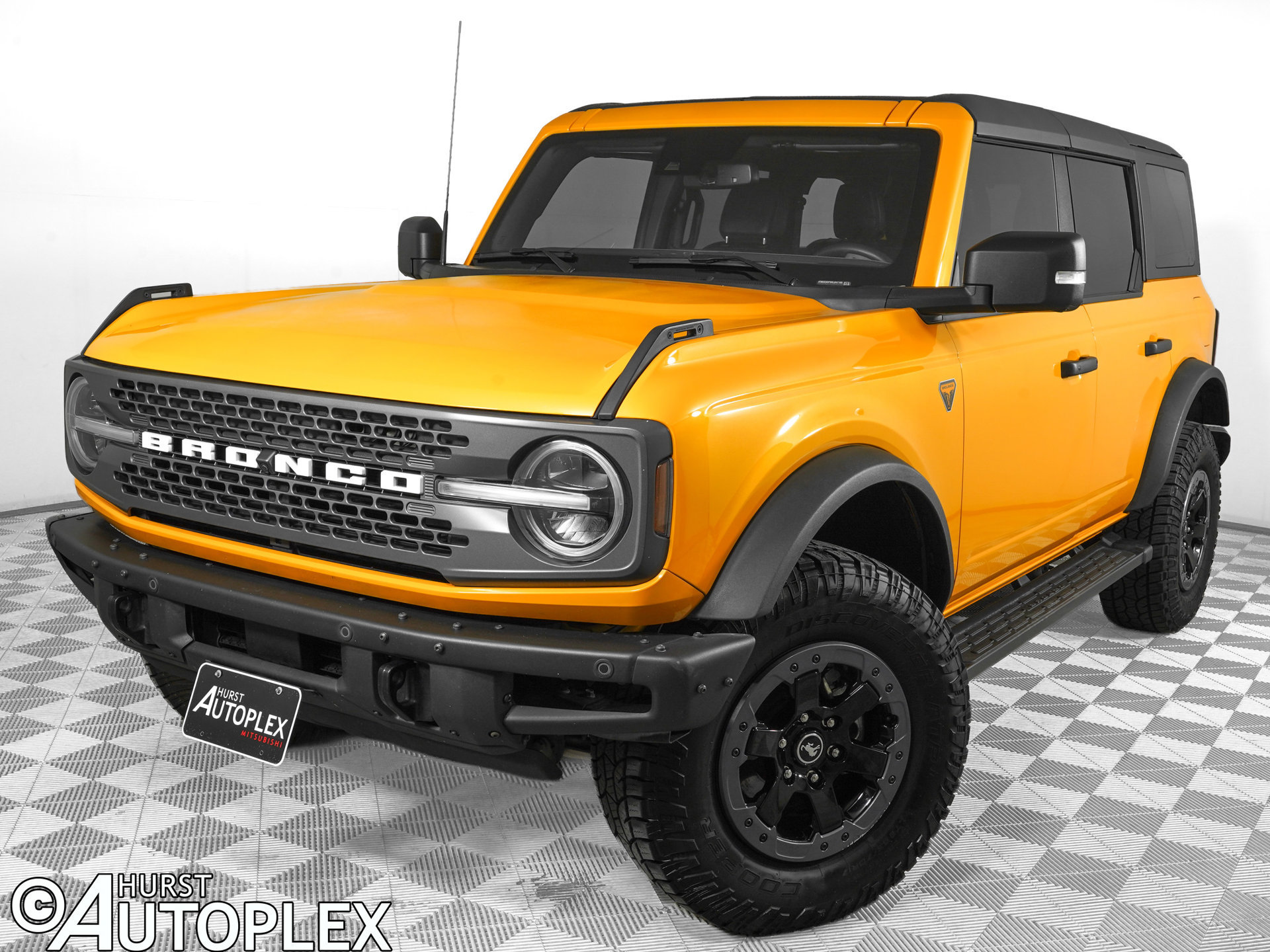 Used 2022 Ford Bronco Badlands AWD/4WD image 1