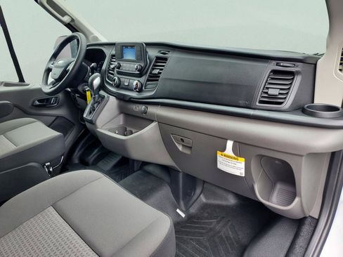 New 2025 Ford Transit 250 148 Medium Roof image 20
