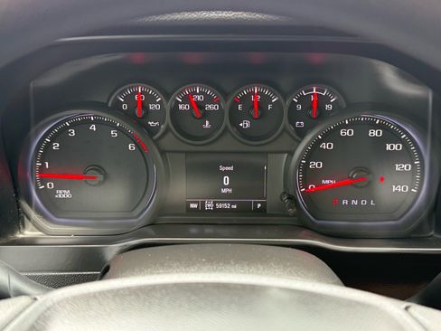 Used 2020 Chevrolet Silverado 1500 Custom Trail Boss w/ Custom Convenience Package AWD/4WD image 17