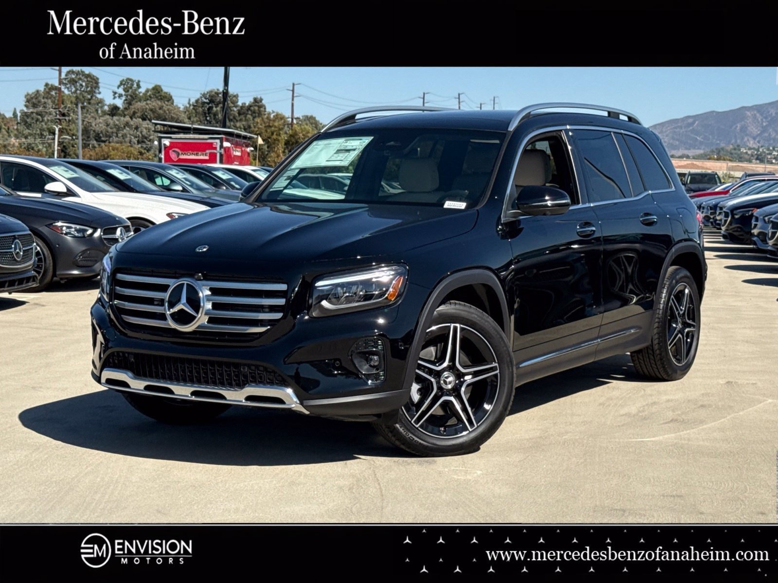 New 2026 Mercedes-Benz GLB 250 image 1