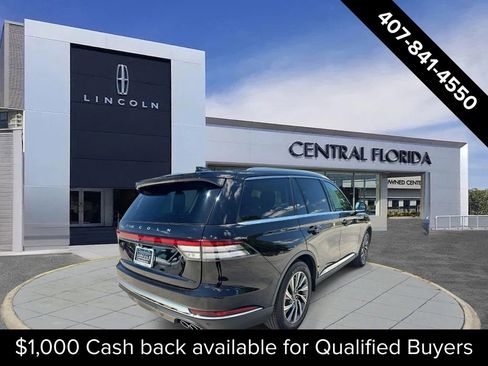New 2026 Lincoln Aviator 2WD image 3