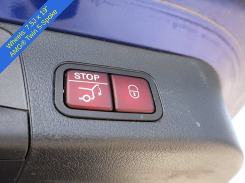 Used 2023 Mercedes-Benz GLB 250 4MATIC image 16