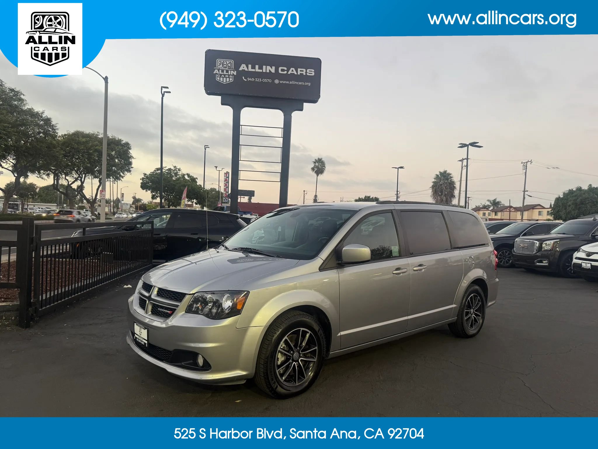 Used 2019 Dodge Grand Caravan GT FWD image 1