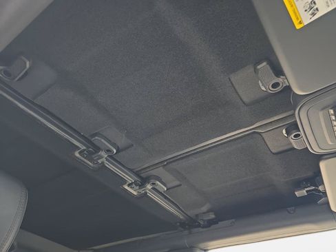 Used 2023 Ford Bronco Badlands AWD/4WD image 30
