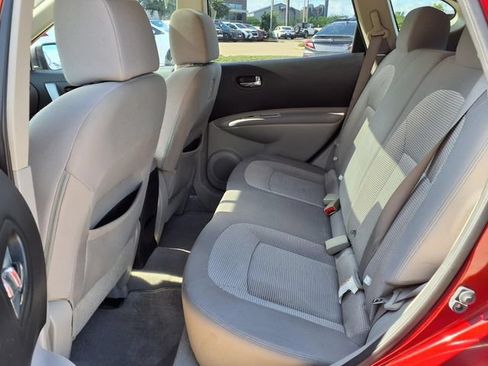 Used 2013 Nissan Rogue SV w/ Premium Pkg AWD/4WD image 8