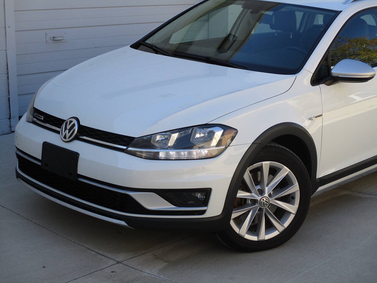 Used 2019 Volkswagen Golf Alltrack S AWD/4WD image 48